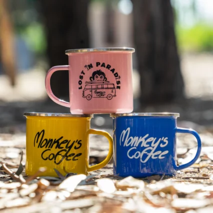 Taza de acero esmaltada